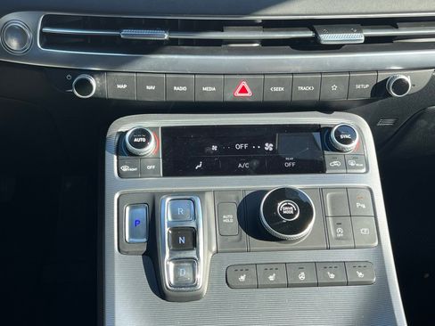 Used 2023 Hyundai Palisade Calligraphy image 39