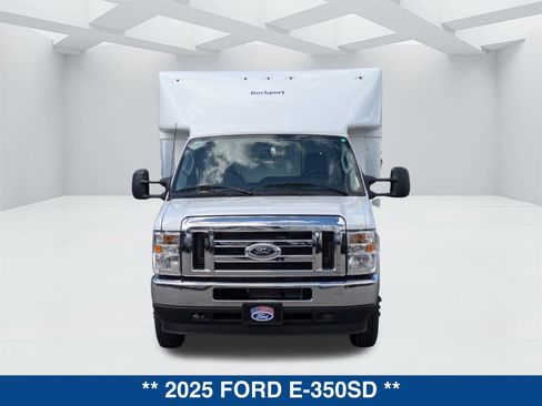 New 2025 Ford E-350 and Econoline 350 Super Duty w/ Power Equipment Group image 9