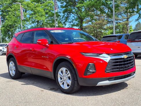 Used 2022 Chevrolet Blazer LT w/ LPO, Floor Liner Package FWD image 3