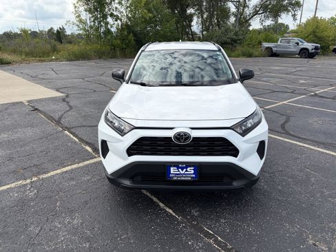 Used 2019 Toyota RAV4 LE w/ All Weather Liner Package AWD/4WD image 2