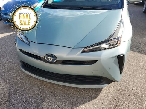 Certified 2019 Toyota Prius XLE image 11