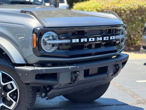 Used 2024 Ford Bronco Outer Banks AWD/4WD image 6