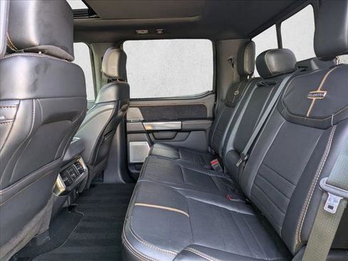 Used 2024 Ford F350 Platinum w/ FX4 Off-Road Package image 16
