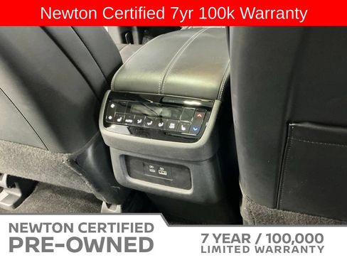 Used 2025 INFINITI QX60 Luxe FWD image 19