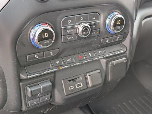 Used 2021 GMC Sierra 1500 SLT AWD/4WD image 28