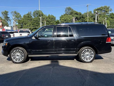 Used 2016 Lincoln Navigator L Reserve AWD/4WD image 5