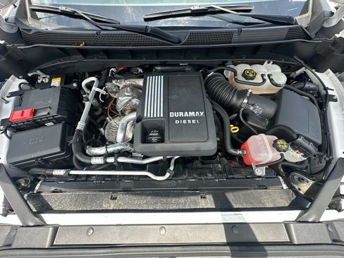 Used 2023 Chevrolet Silverado 1500 RST w/ Protection Package AWD/4WD image 33