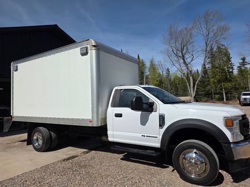 Used 2021 Ford F550 4x4 Regular Cab Super Duty image 9