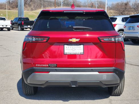 New 2026 Chevrolet Equinox LT w/ LPO, Floor Liner Package image 6