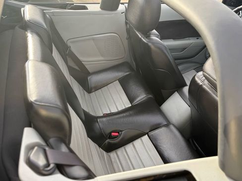 Used 2007 Ford Mustang GT Premium image 12