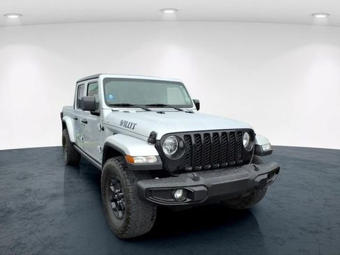 Used 2022 Jeep Gladiator Sport AWD/4WD image 14