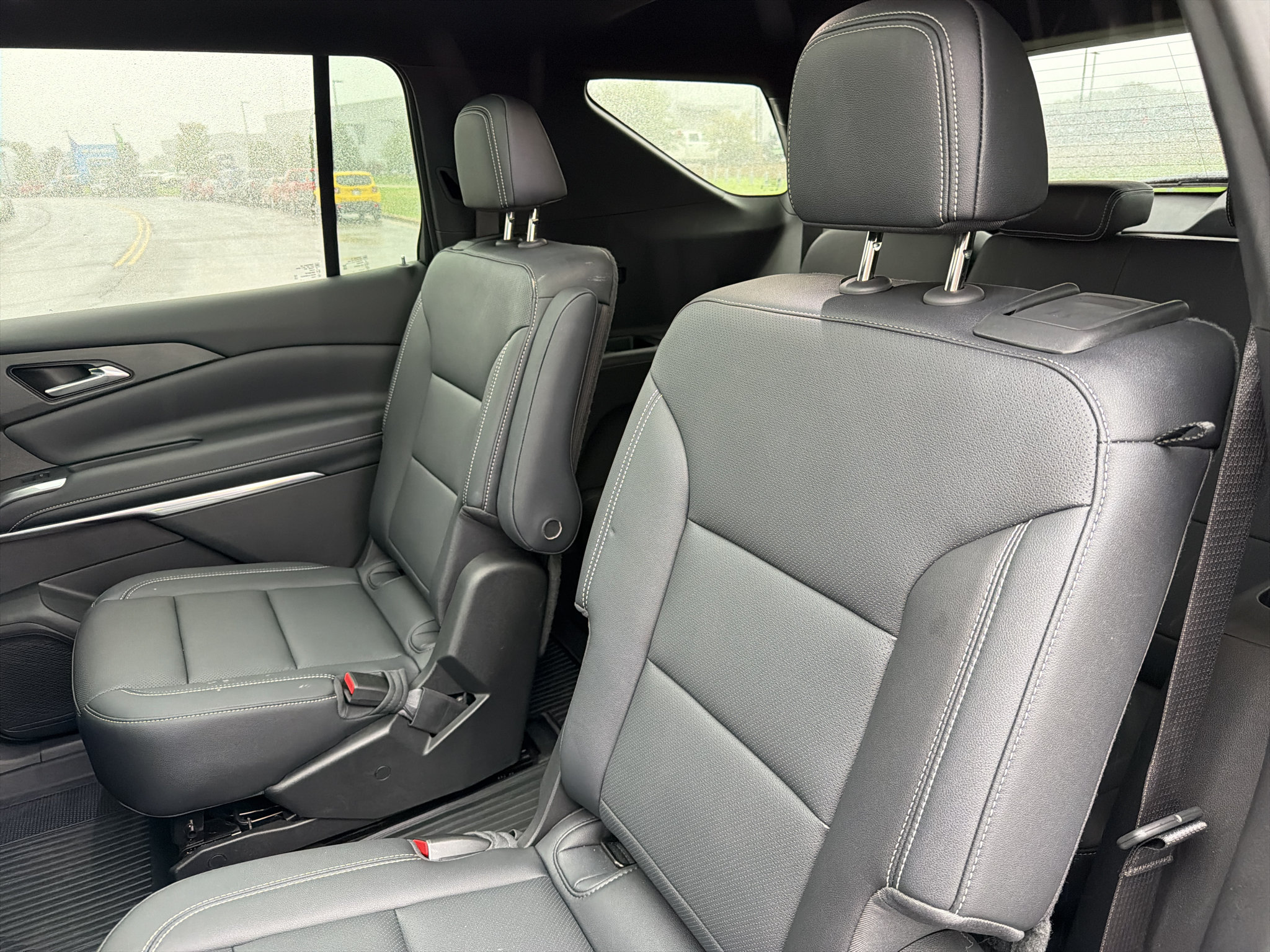 Used 2025 Chevrolet Traverse LT w/ Sun and Wheel Package AWD/4WD image 36