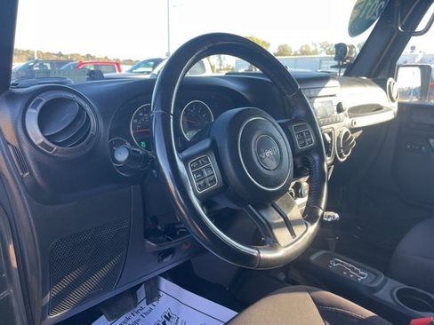 Used 2015 Jeep Wrangler Unlimited Sport w/ Quick Order Package 24S image 16
