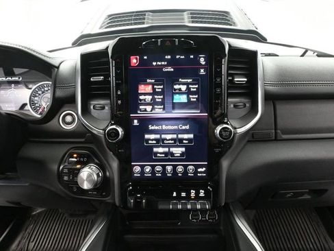 Used 2020 RAM 1500 Laramie image 33