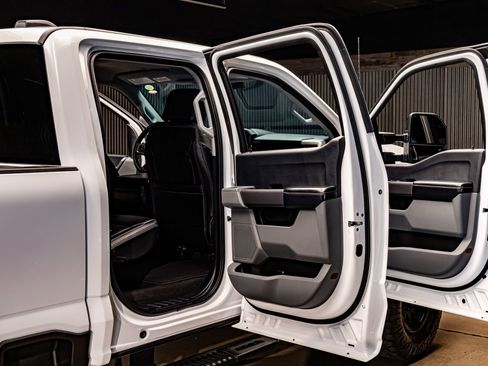 Used 2025 Ford F250 XL w/ STX Appearance Package image 26