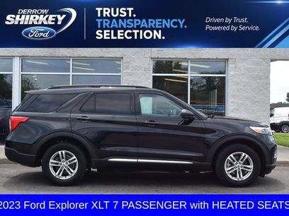 Used 2023 Ford Explorer XLT
