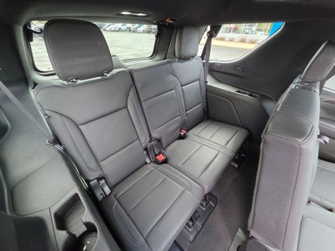 Used 2023 Chevrolet Tahoe Z71 w/ Luxury Package image 20