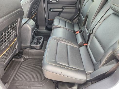Used 2024 Ford Bronco Badlands AWD/4WD image 31