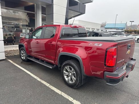 Used 2019 Chevrolet Colorado Z71 image 3
