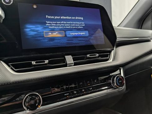 New 2026 Chevrolet Equinox LT AWD/4WD image 21