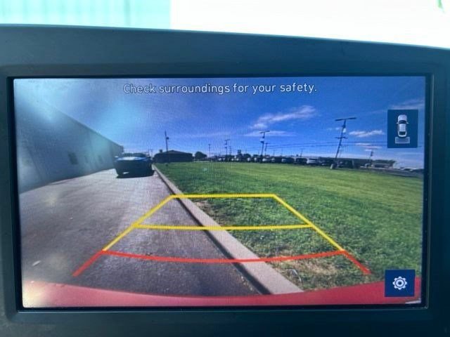 Used 2023 Hyundai Elantra SEL FWD image 27