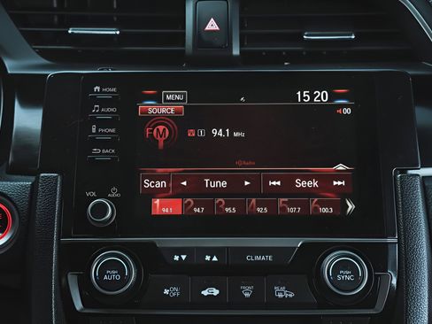 Used 2020 Honda Civic EX image 23