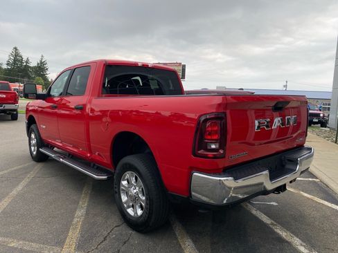 Used 2026 RAM 2500 Big Horn AWD/4WD image 3