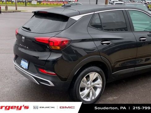 Certified 2024 Buick Encore GX Preferred FWD image 10