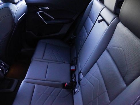 Certified 2025 BMW X2 xDrive28i image 35