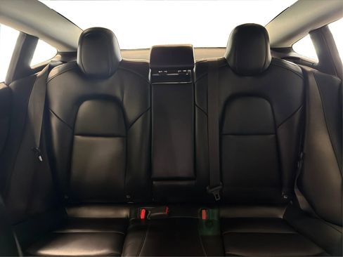 Used 2019 Tesla Model 3 Long Range image 18