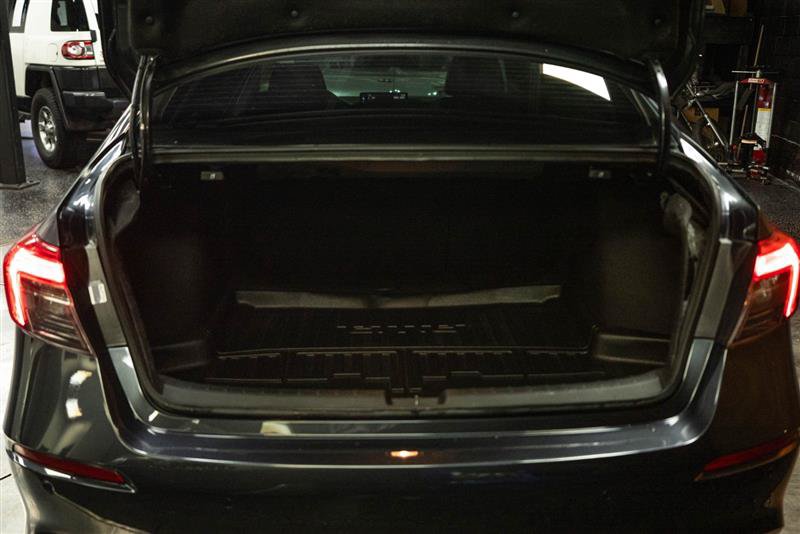 Used 2022 Honda Civic Touring image 7