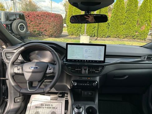 Certified 2023 Ford Escape ST-Line w/ Tech Pack #1 image 20