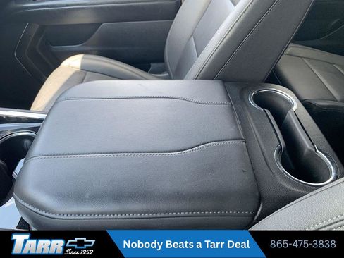 Used 2025 Chevrolet Tahoe LT RWD image 22