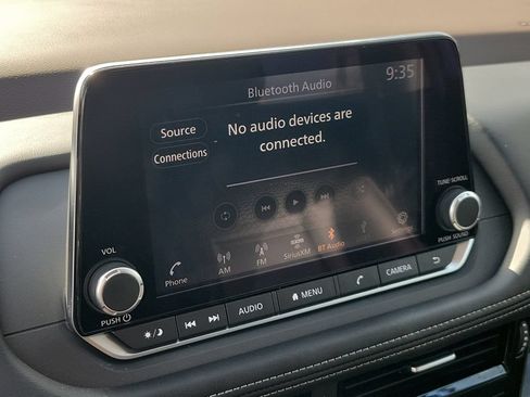 Certified 2023 Nissan Rogue SL FWD image 24