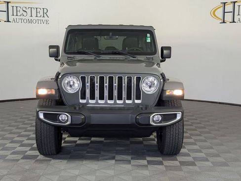 Certified 2022 Jeep Wrangler Unlimited Sahara w/ Cold Weather Group AWD/4WD image 3