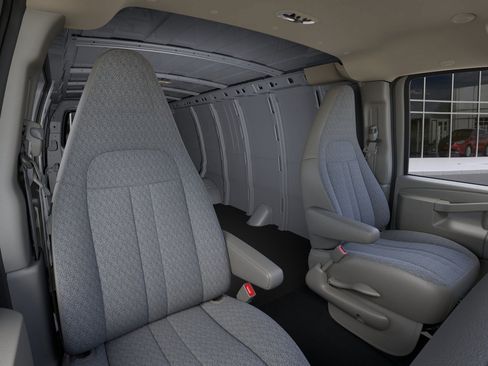 New 2025 GMC Savana 2500 Extended w/ Driver Convenience Package RWD image 16