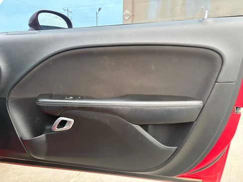 Used 2016 Dodge Challenger SXT image 23