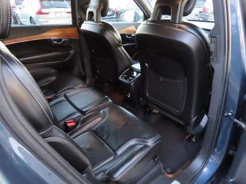Used 2018 Volvo XC90 T6 Inscription w/ Convenience Package AWD/4WD image 14