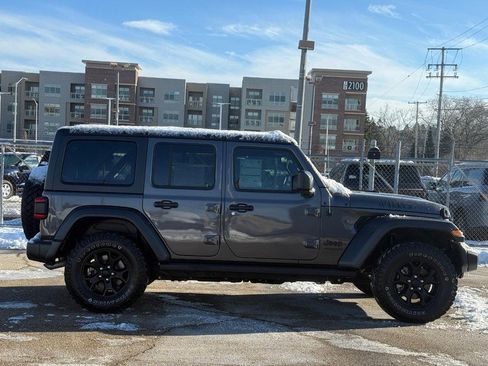 Used 2020 Jeep Wrangler Unlimited Sport image 2