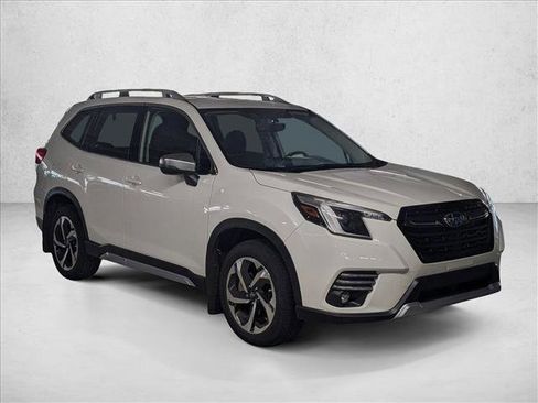 Used 2024 Subaru Forester Touring AWD/4WD image 3