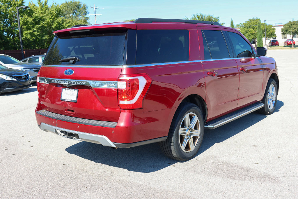 Used 2019 Ford Expedition Max XLT w/ Equipment Group 202A AWD/4WD image 6