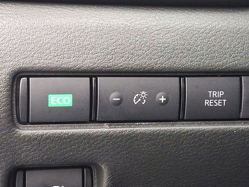 Used 2024 Nissan Sentra S FWD image 24