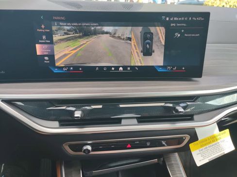 Used 2026 BMW X5 xDrive40i w/ Climate Comfort Package image 24