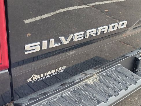 Certified 2023 Chevrolet Silverado 2500 High Country w/ Z71 Off-Road Package image 13