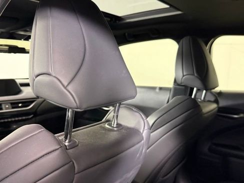 Used 2019 Lexus UX 250h F Sport w/ F Sport Premium Package image 21