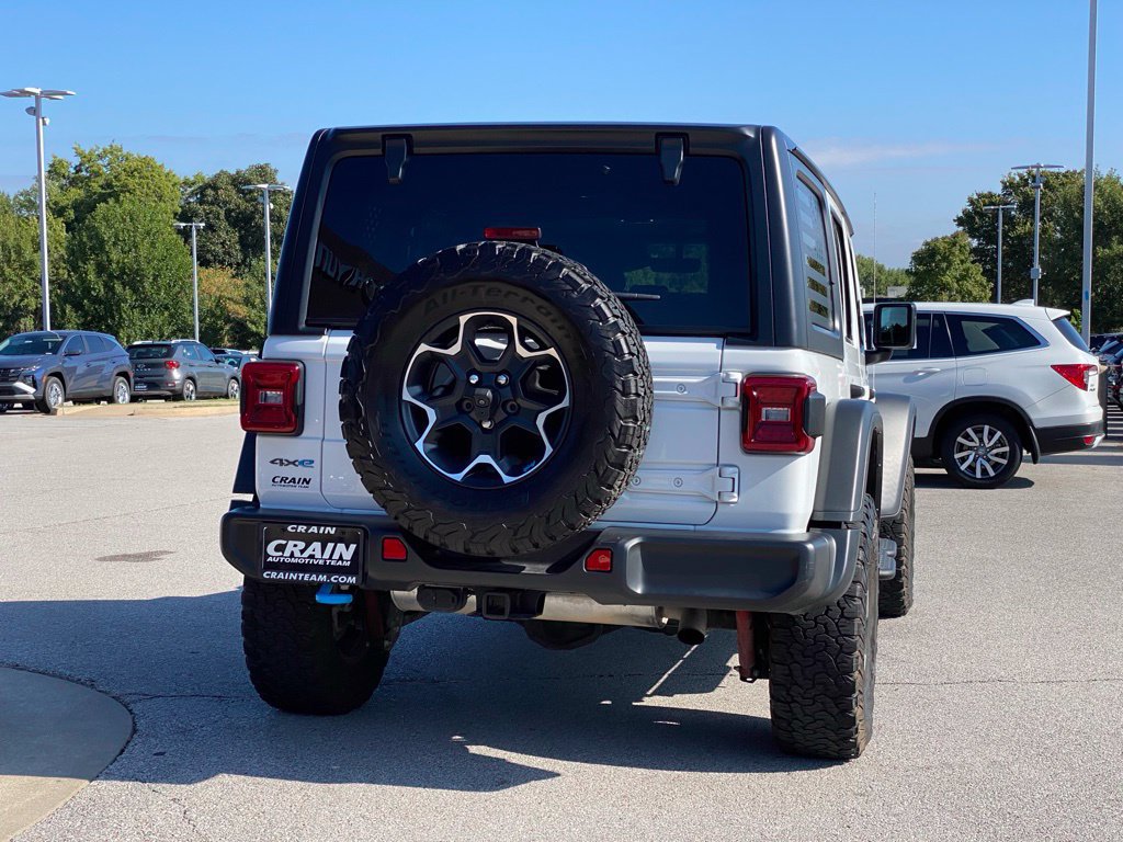 Used 2023 Jeep Wrangler Unlimited Rubicon 4xe w/ Cold Weather Group AWD/4WD image 7