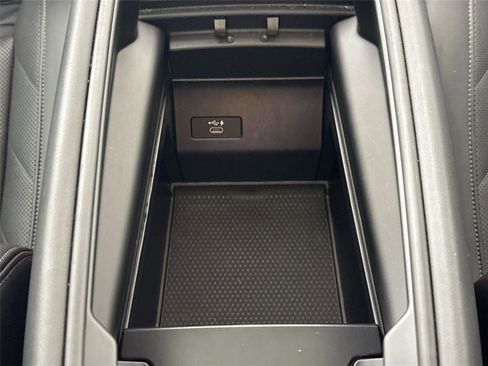 Used 2023 BMW X5 sDrive40i w/ Premium Package image 39