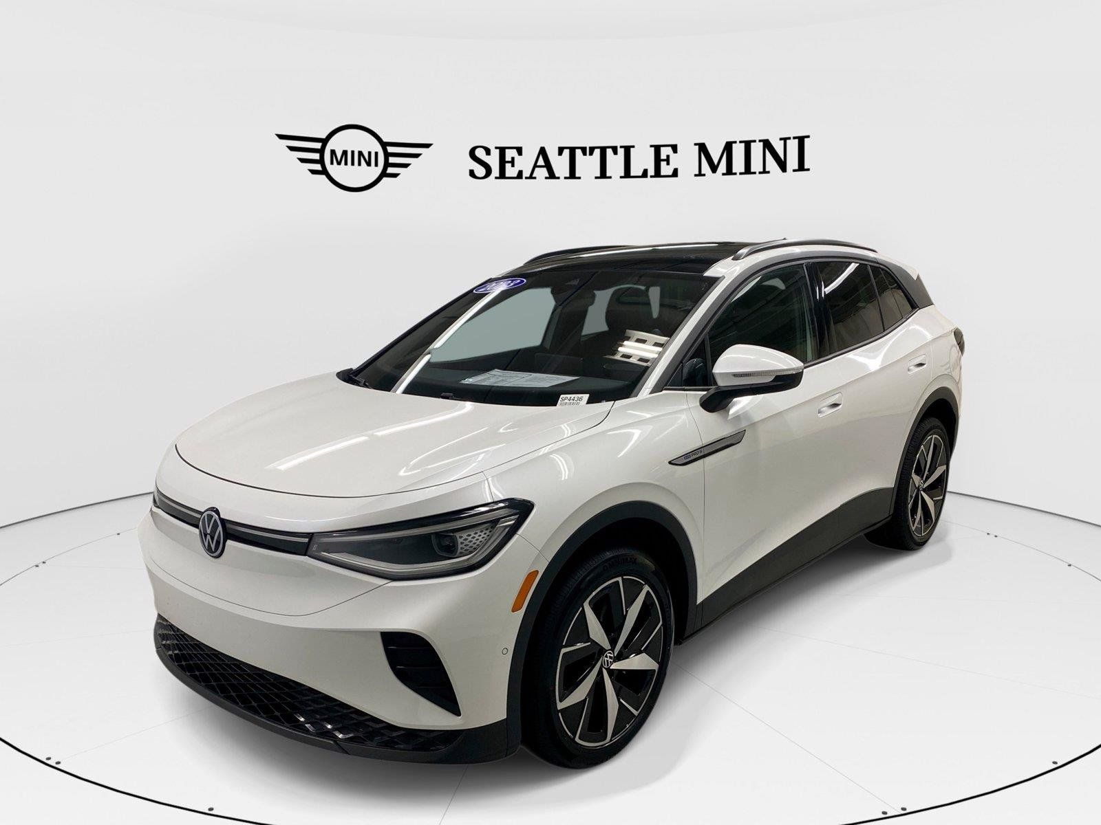 Used 2023 Volkswagen ID.4 Pro S AWD/4WD image 1
