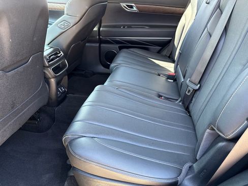 Used 2024 Genesis GV80 2.5T image 17