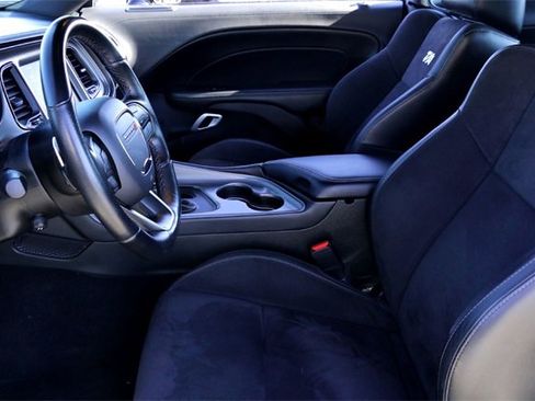 Used 2023 Dodge Challenger R/T Scat Pack image 10